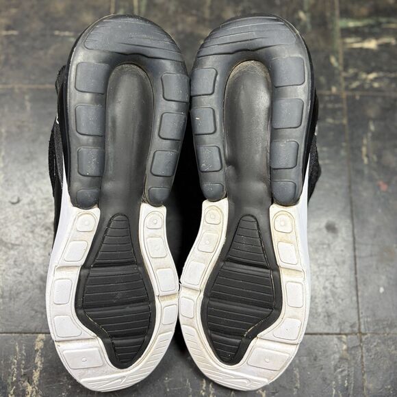 Nike Air Max 270 AH6789-001 Women’s Size 9.5 Black White Sneaker - Picture 5 of 8